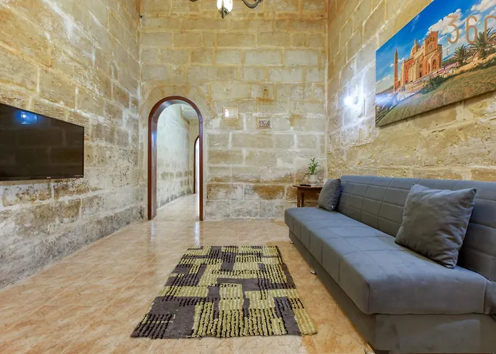 Authentic Townhouse With Backyard In Sliema By 360 Estates