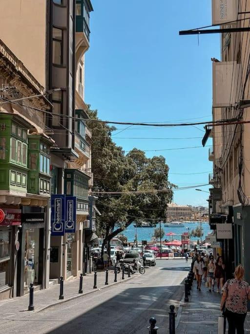 Authentic Townhouse With Backyard In By 360 Estates Ferienhaus Sliema
